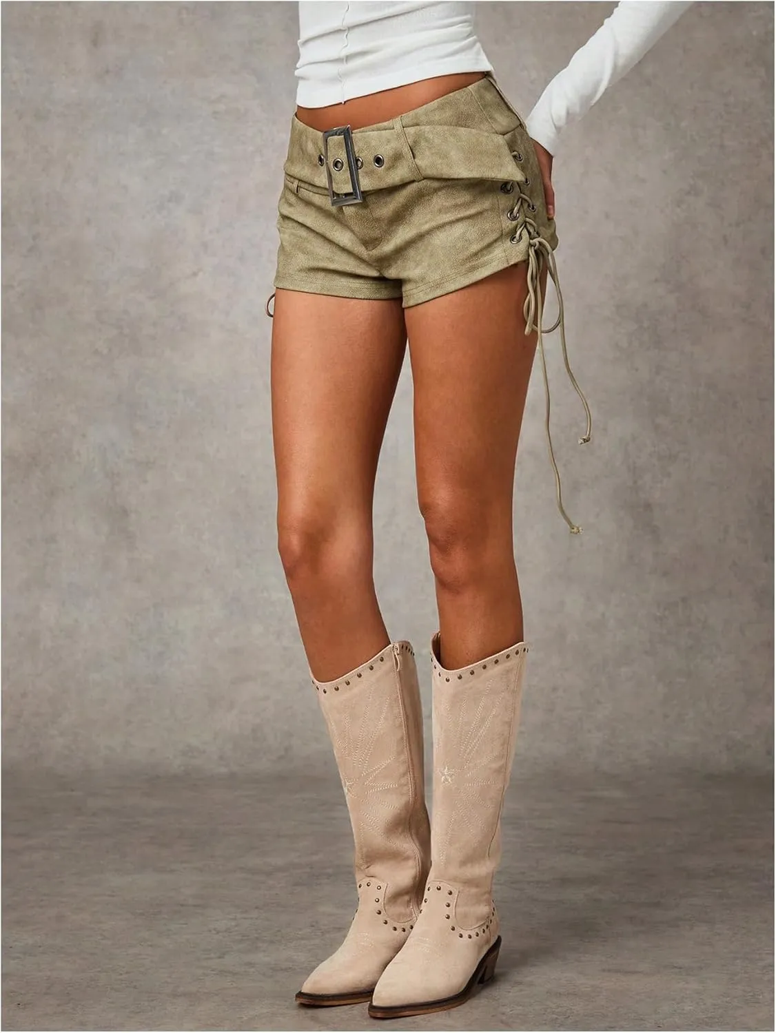 Floerns Women's Lace Up Side Low Waist Mini Shorts Buckled Belt Western Y2k Shorts