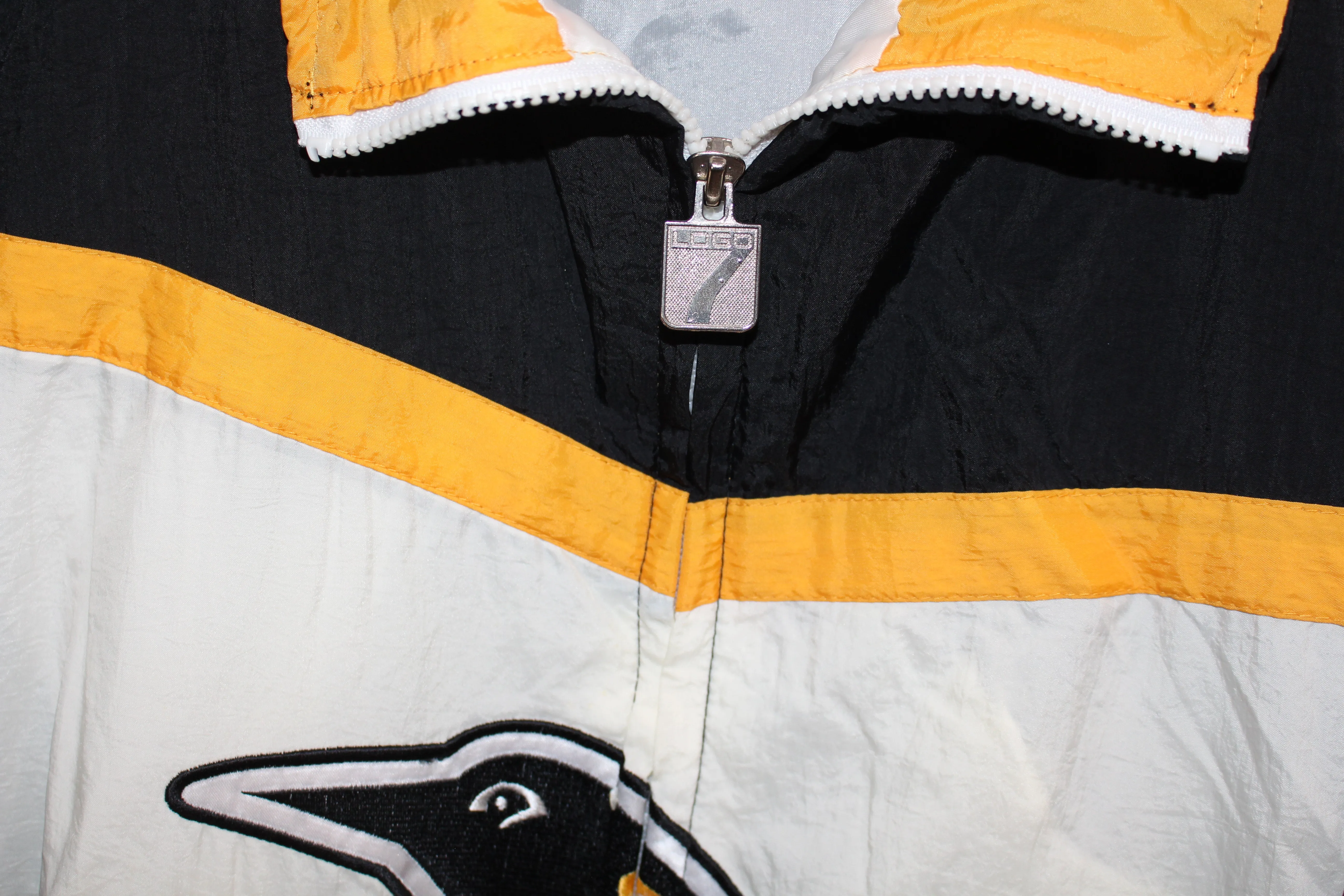 Rare Pittsburgh Penguins Logo 7 (M)