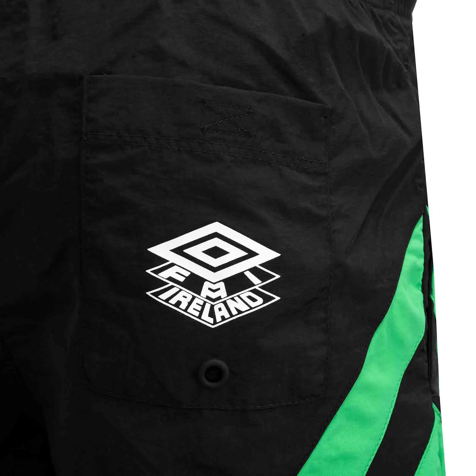 Umbro FAI 94 Woven Short Black
